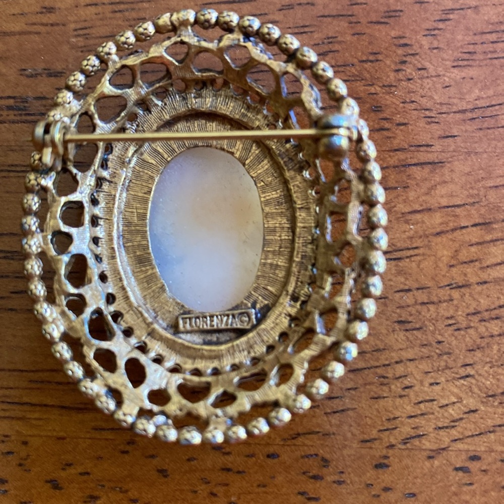 VTG Florenza Victorian Dame Cameo. - Picture 3 of 4